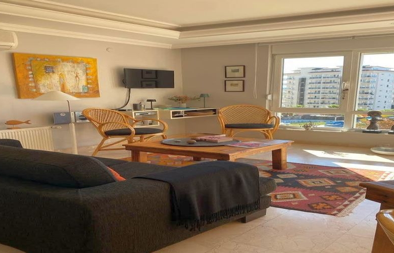 Cikcilli 2-bedrooms Alkale Apartment for Sale
