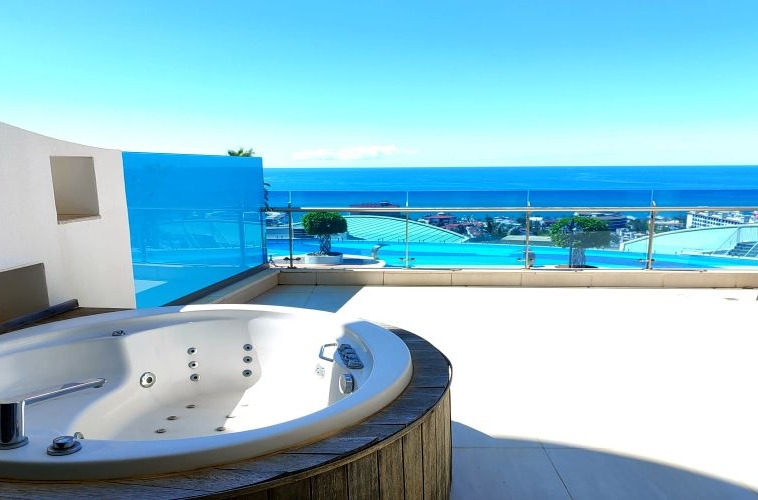 Elite Admiral Konakli 2-Bedroom Apartment For Sale